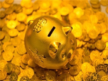 鹿山新材控股股东一致行动人减持1%股份，套现超3000万元，公司上半年净利近“腰斩”